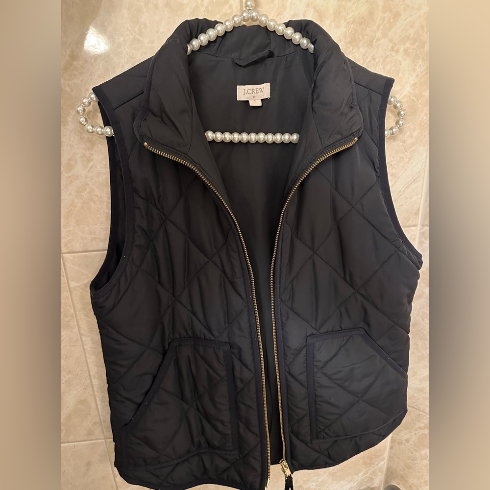 Black J Crew Puffer Vest